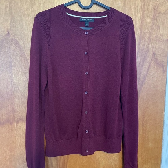 Burgundy crew neck button down cardigan light cotton - Picture 3 of 6